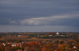Sötét felhő Debrecen felett