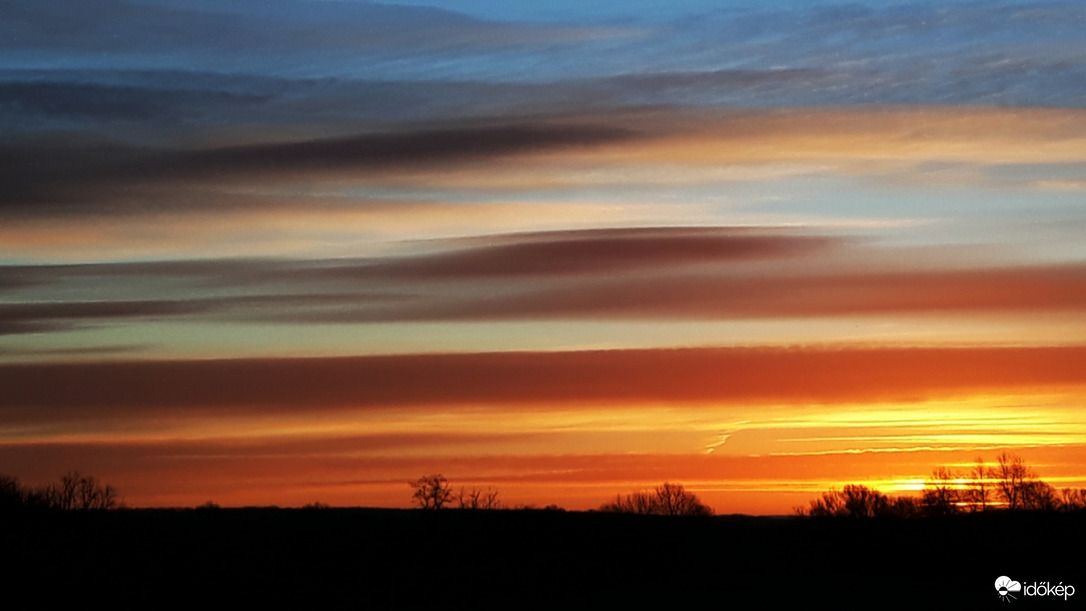 Varázslatos napkelte