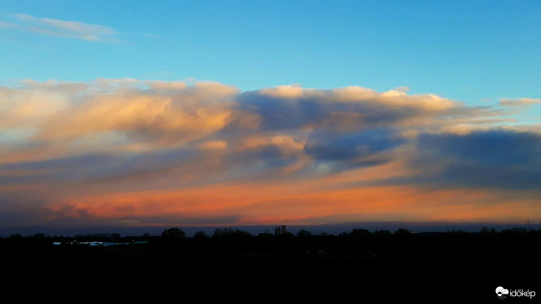 Napkeltés ébredés