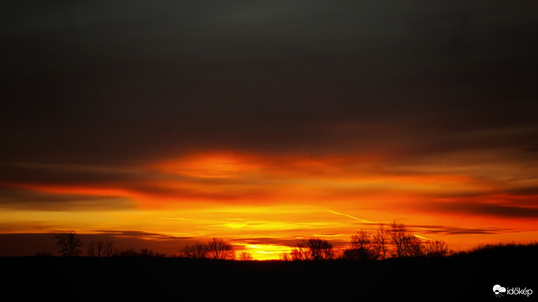 Festői napkelte Császáron 02.06.