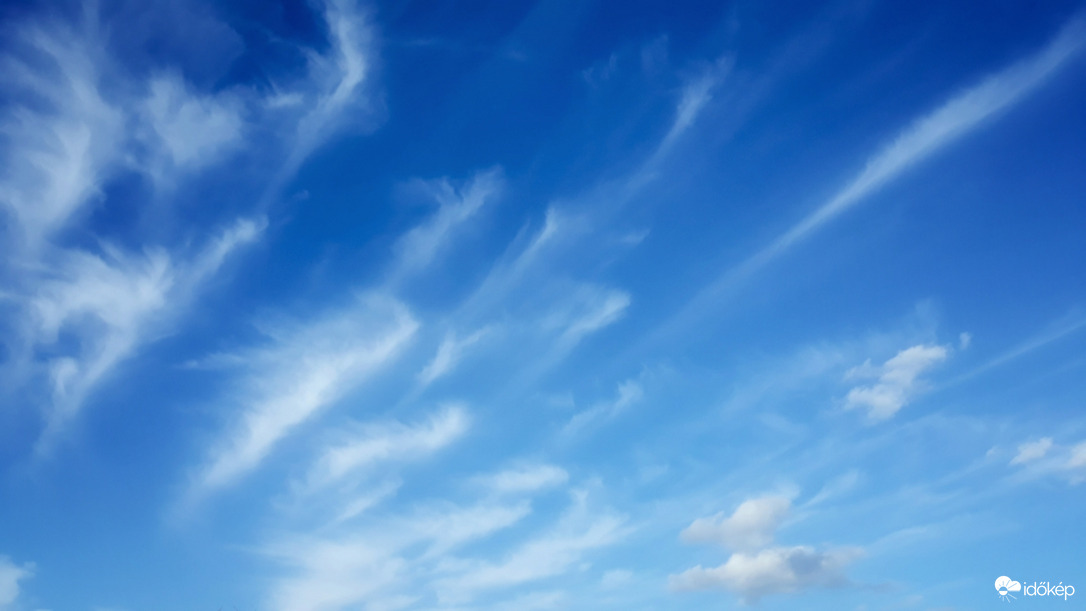 Cirrusok a délutánban 02.16.