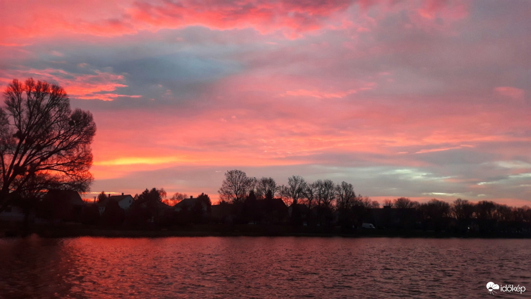 Varázslatos napkelte 02.21.