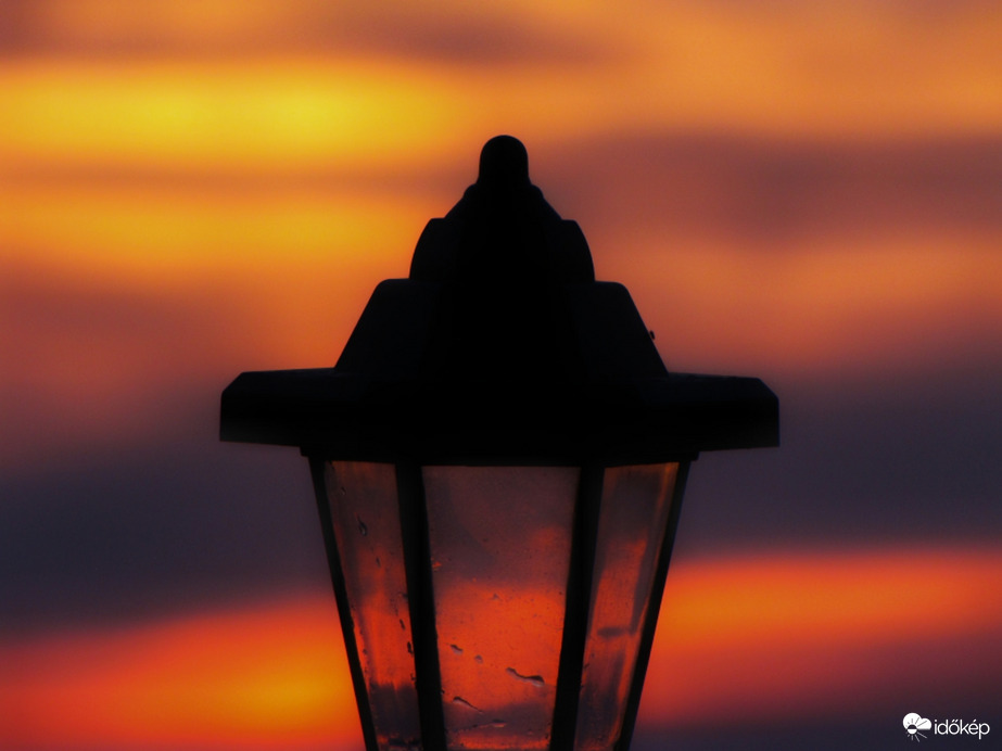 Naplementés sziluett