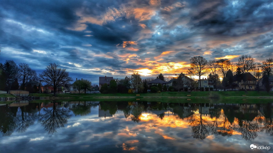 Napkeltés tükröződés