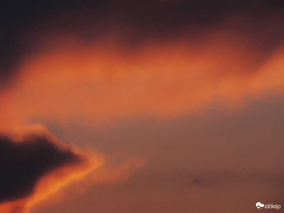 Záporok okozta naplemente