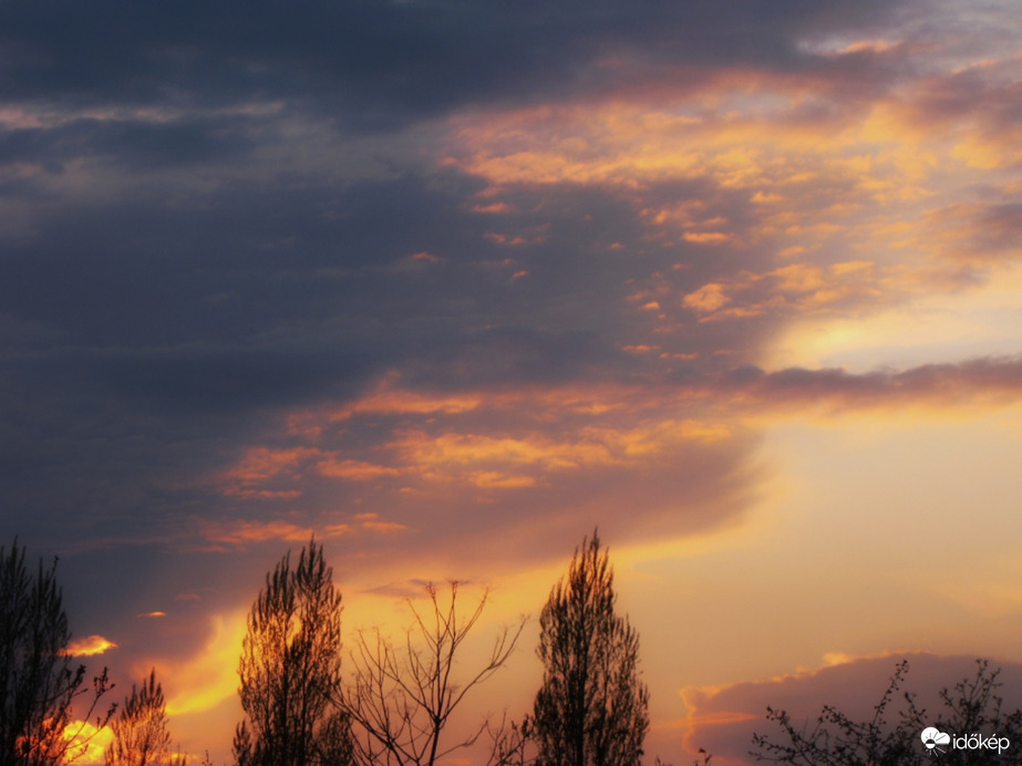 Záporok okozta naplemente