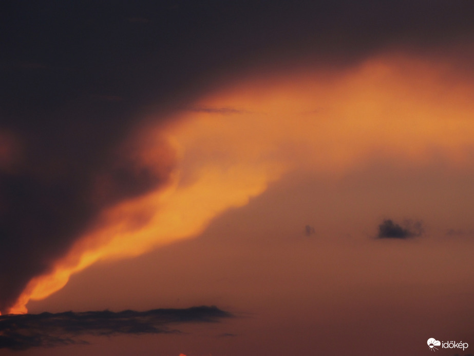 Záporok okozta naplemente