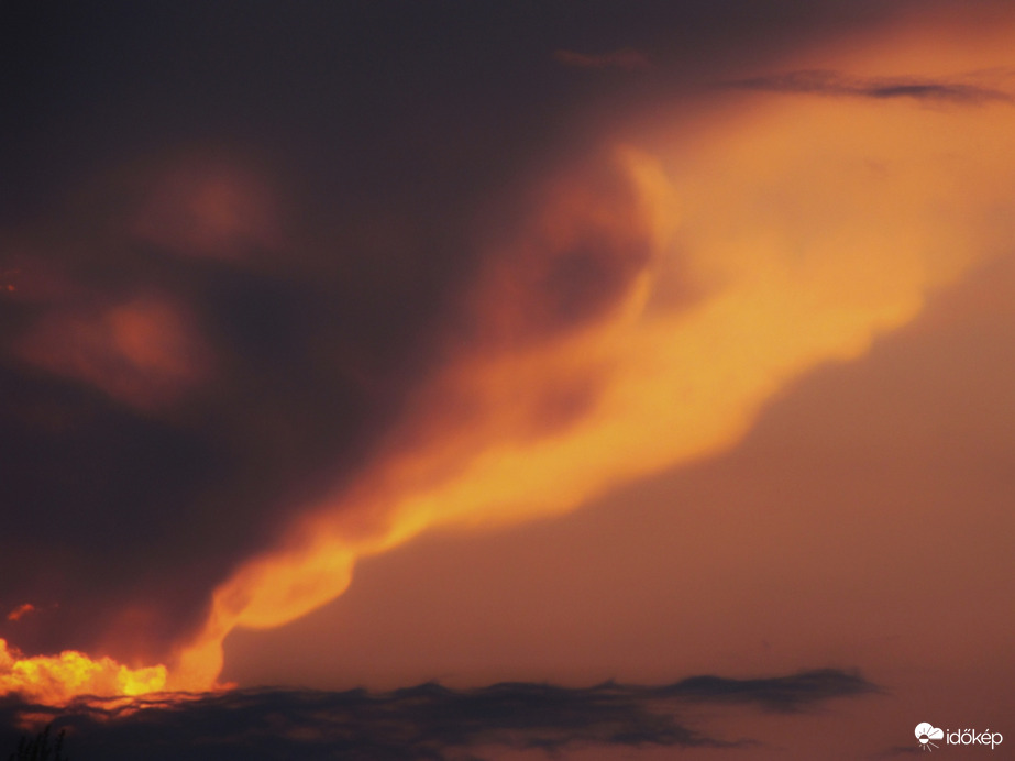 Záporok okozta naplemente