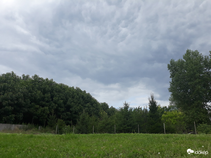 Mammatus felhők a Szigetköz felett!