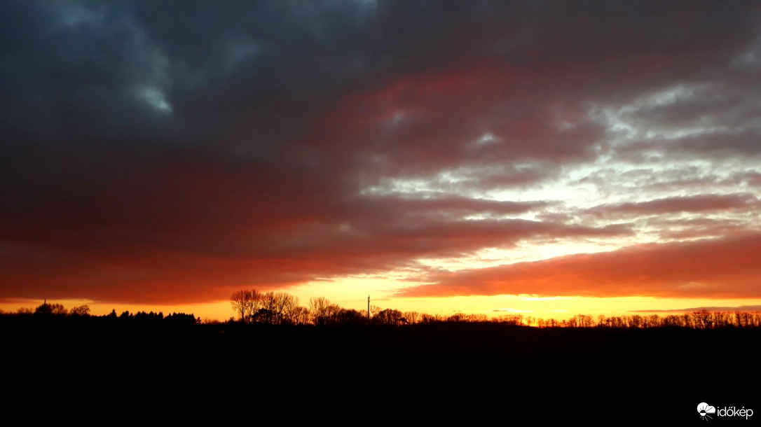 A szigetközi naplemente