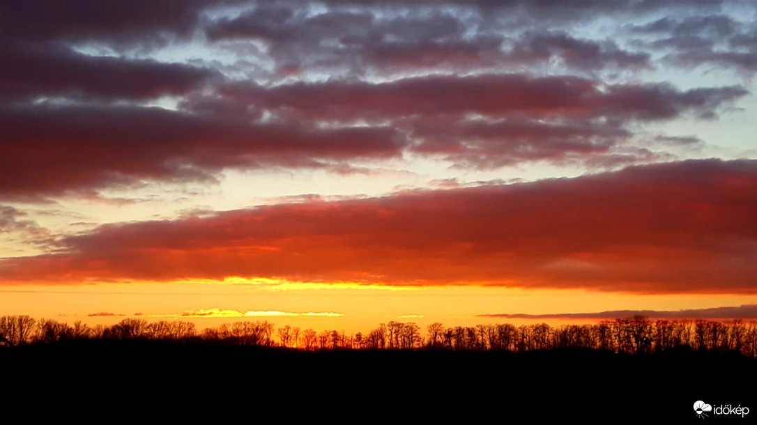 A szigetközi naplemente