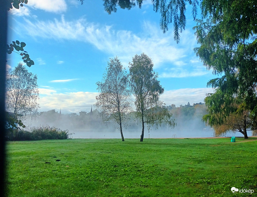 Lake mist