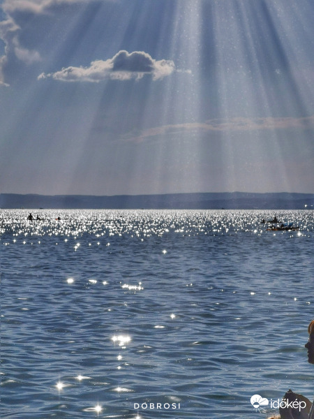 Balaton este... 