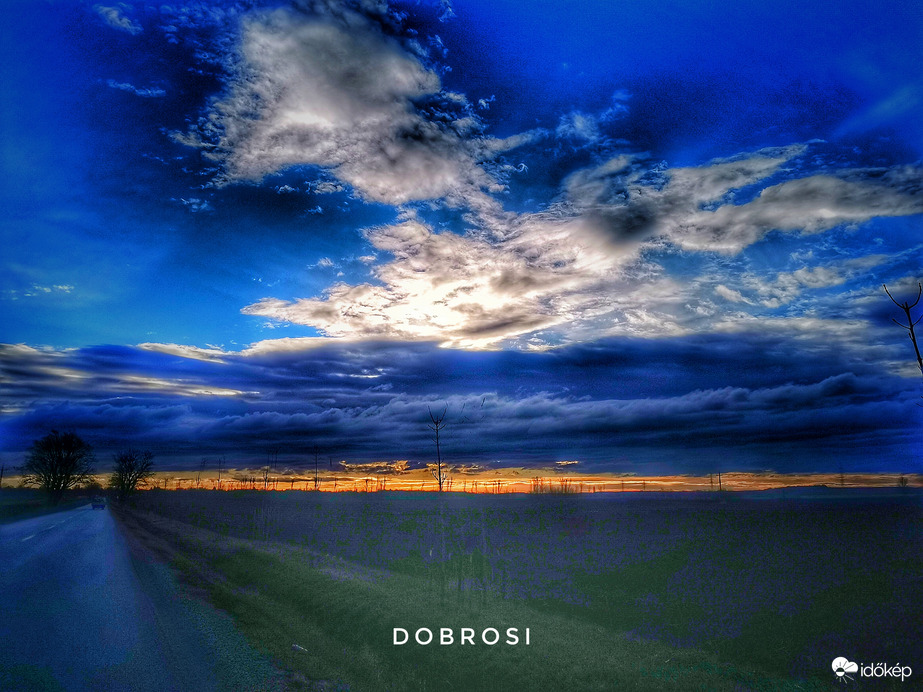 Jó reggelt m