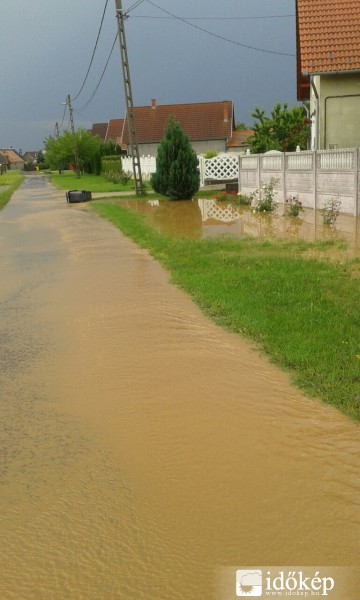 Kisharsány