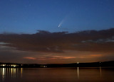 NEOWISE üstökös