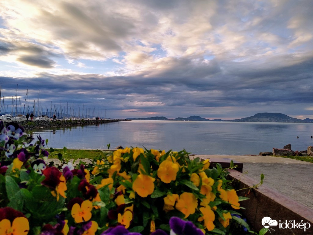 Balatonfenyves