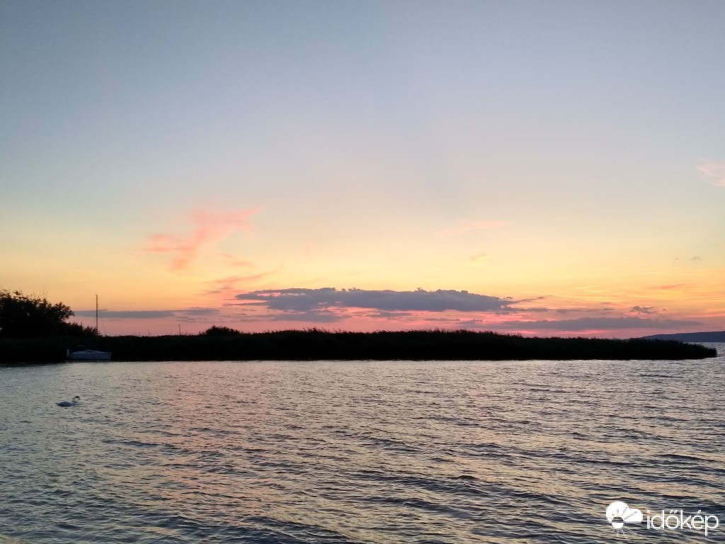 Balatonfenyves