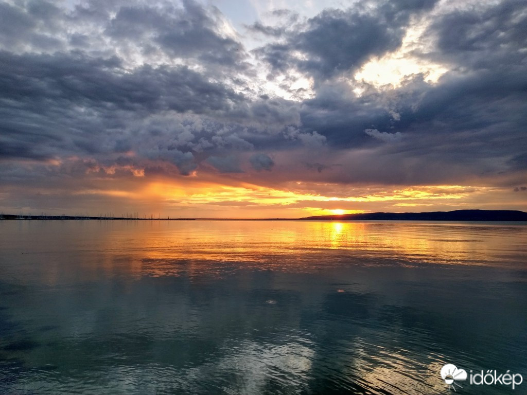 Balatonfenyves