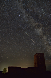 Perseidák a templom felett (2021)