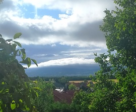 Vihar utáni világító felhősapi a Mecseken