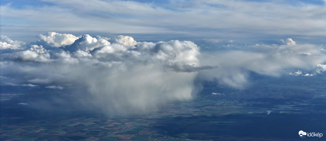 Virga: Eső, Ami Sosem Ér Földet