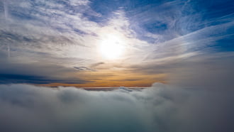 Köd feletti napsütés