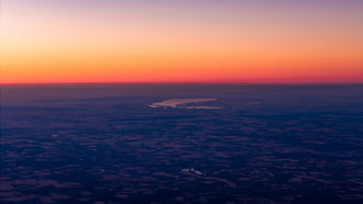 A Fertő-tó a naplemente fényeiben