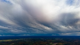 Hullámzó rétegfelhők