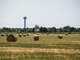 Pusztaszabolcs közelében 