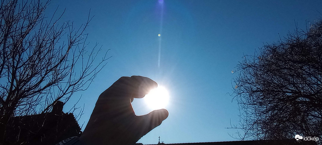 Jó idő volt ma napsütéssel. :)