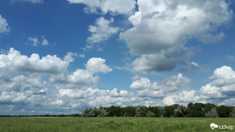 Besenyszög