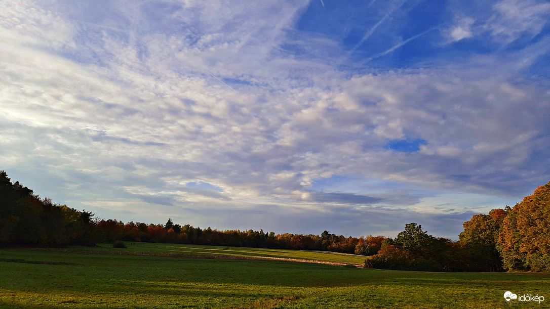 Kék eges - felhős a Fáber-réten 2. :)