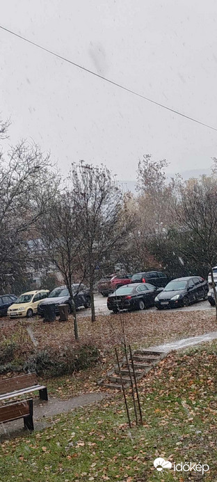ezt a csodás intenziv havazást váltotta a fránya fagyott eső Esztergomban