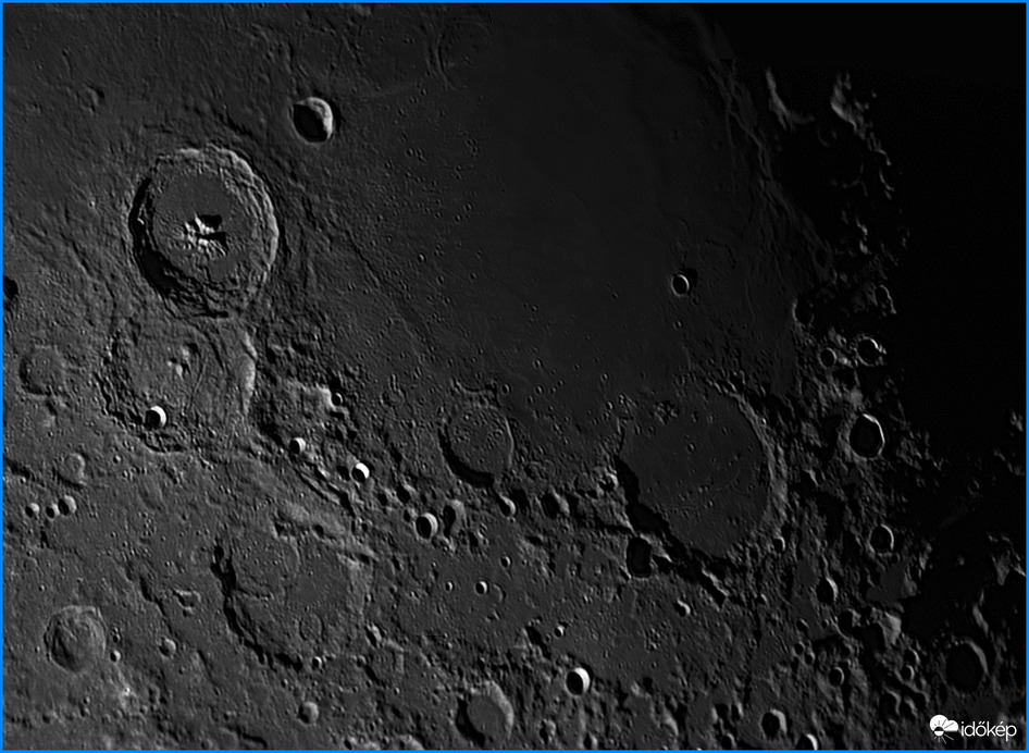A Theophilus-kráter és a Mare Nectaris egy része