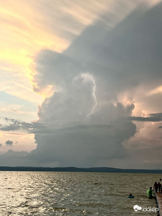 Balatonszabadi