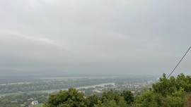 Kezdődik