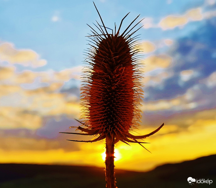 Pénzesgyőrben a mai naplemente
