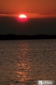 Lemegy a nap a Tisza-tónál