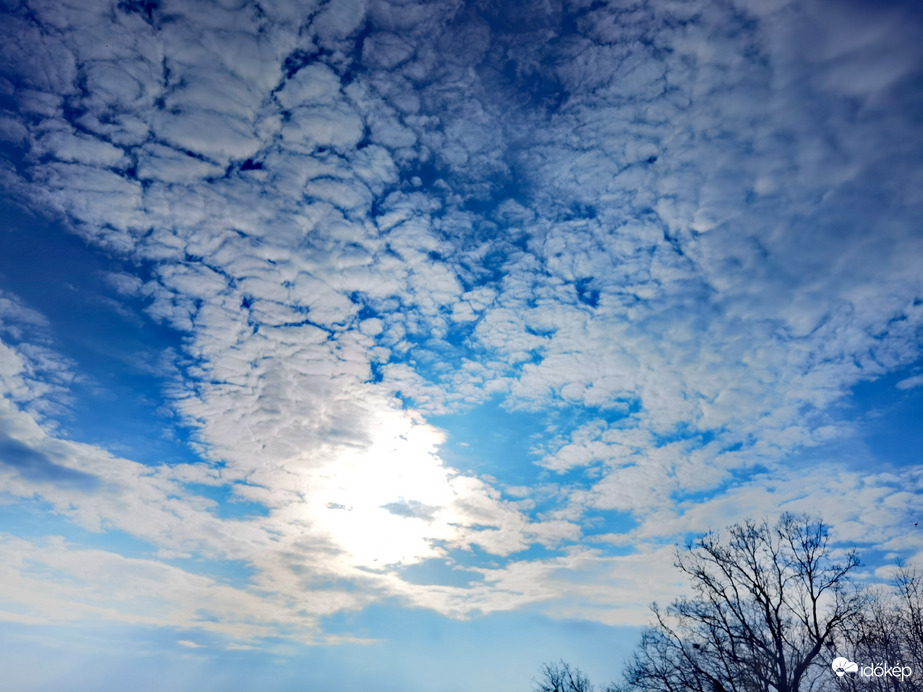 "Bárányözön" az égen :) 