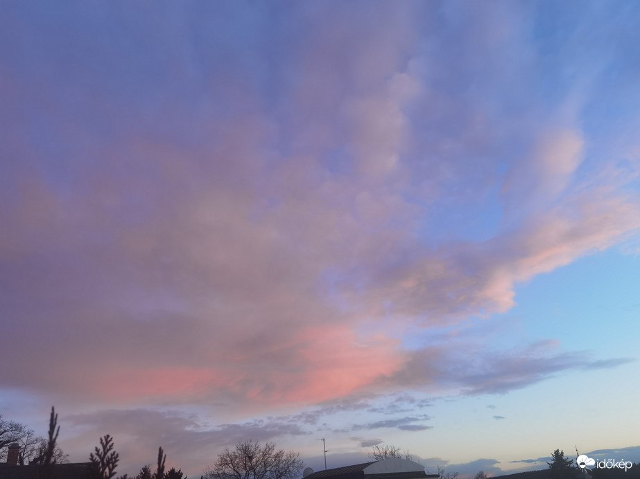 Alkonyi színvarázs 