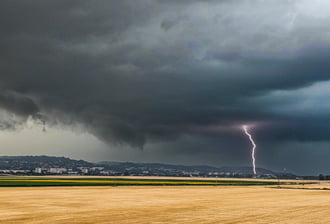 Szekszárdra lecsap