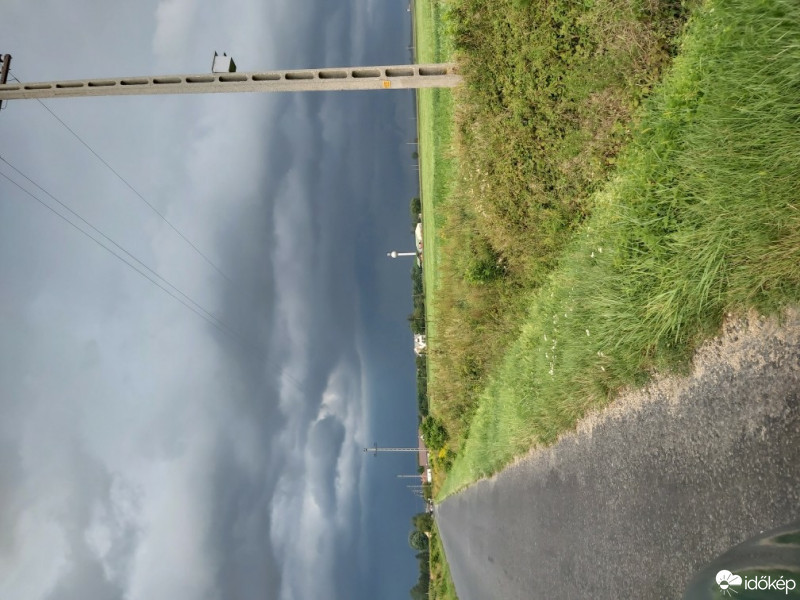 Iszkáz
