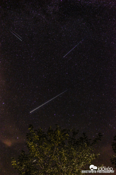 Perseidák hullása