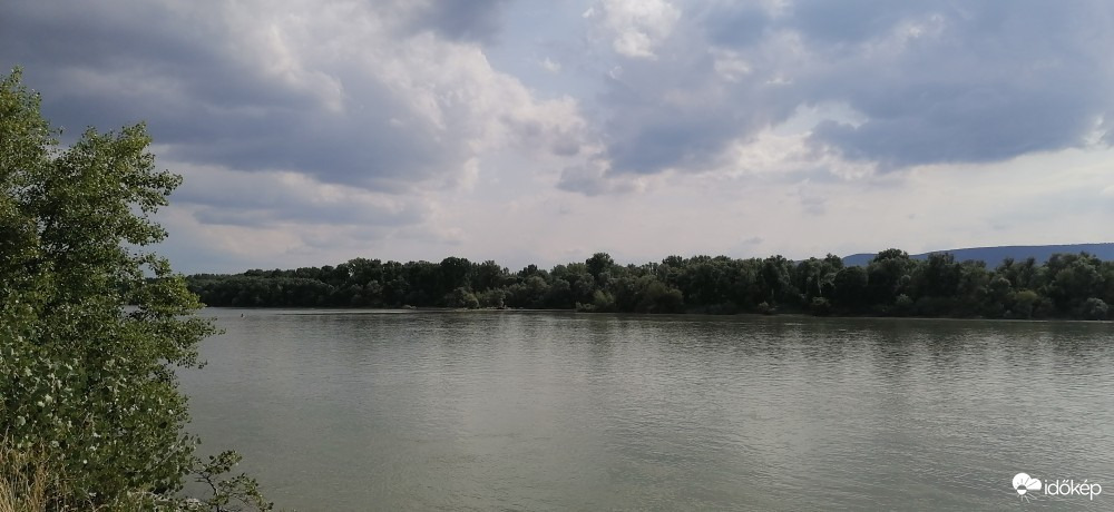 Vác