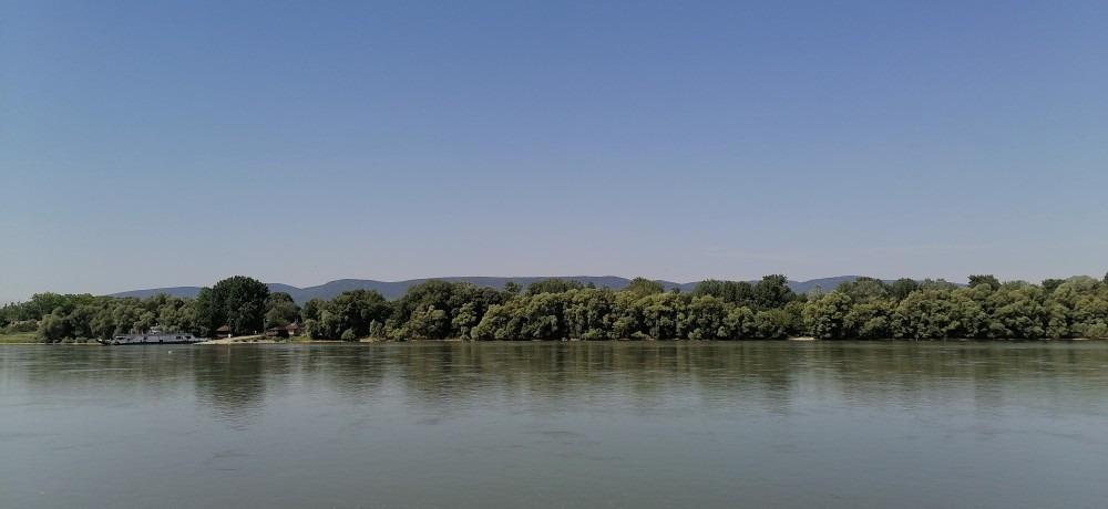 Vác