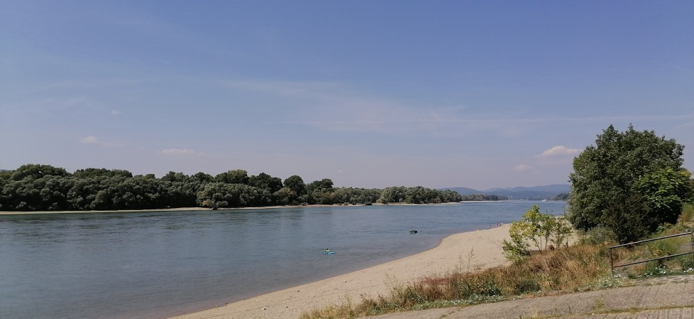Vác