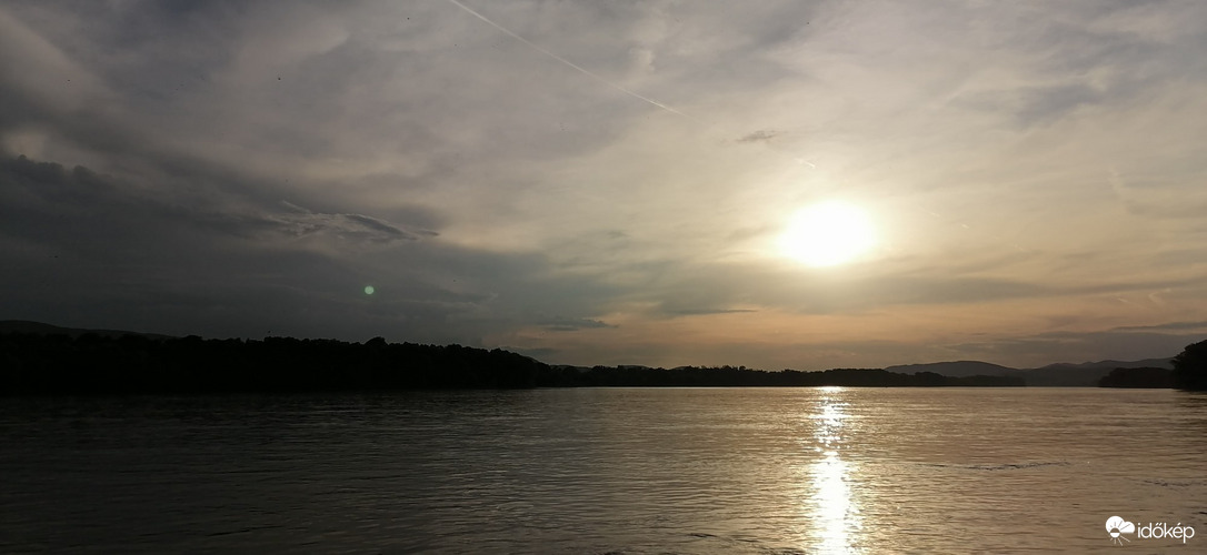 Vác