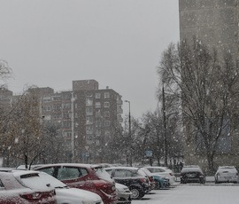 Nagypelyhes mikulás napi havazás 