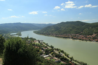 A Duna kanyar  a Visegrádi várból.